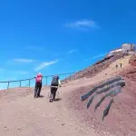 【爆笑】中国人登山客さん、富士山の頂上で国旗を振り回した結果ｗｗｗｗｗｗｗｗｗｗ