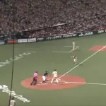 周東のホームスチール、ボールを落としてなくてもボークで得点だった