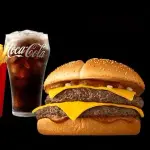 【悲報】普通にマックが一番うまいのにバーガーキングとかモスに逆張りしてるやつｗｗｗｗｗｗｗｗｗｗ