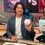 【画像】金子侑司さん、美女ゲストと楽しそうに解説