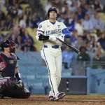 5月打者大谷翔平 打率.129 本塁打0 打点3 投手大谷翔平 0勝1敗 防御率2.57