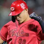 カープ田村、昇格即タイムリーも痛恨捕球ミス←レフト起用が議論呼ぶ。