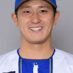 【朗報】松尾汐恩(山本放出後) 中安① 中安 四球 右飛 二安① 二飛 三ゴ