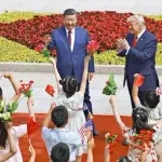 【悲報】中国のキッズさん、トランプ大統領の歓待をやらされてしまうｗｗｗｗｗｗｗｗｗｗ