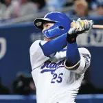 【中日】石川昂弥、飛距離130メートルの今季1号も守備は反省