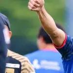 岡田「落ちるのはカズ（31）」森保「受かるのは長友（39）」