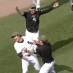 村上宗隆、もはやチームリーダーの風格ｗｗｗｗｗｗ