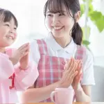 【悲報】保育士さん、ガチでハイリスクローリターンすぎて誰もやりたがらない模様・・・・・・・・・