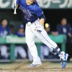 中日細川、四球死球故意四球でリーグトップ