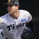 木下里都、4回を投げて平均球速157キロwwwwwwwwwww