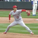 エンゼルス時代の大谷今より軽く投げてるのに今と同じくらい速い