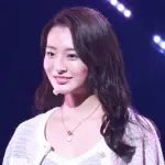 【悲報】元ミス東大、ヒカルに対し「ヒカルさんみたいな教養無い人と一緒にいても話合わない」