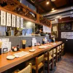【困惑】LGBTさん、居酒屋でパートナーと飲んでいたら隣の親子に差別される・・・・・・・・・