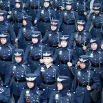 【悲報】ロシアさん、移民が立ちションしてるだけで催涙ガスかけて蹴り散らかすwwwwwwwwww