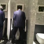 【悲報】女の子(13)「男の人はおしっこの後に拭かないんですか?不潔です」wwwwwwwwww