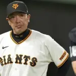【悲報】巨人・阿部慎之助監督さん、18歳娘さんへの暴行疑いで現行犯逮捕・・・・・・・・・