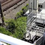 【悲報】工事作業員さん、地中12mで作業中にセメントをかぶって死亡・・・・・・・・・
