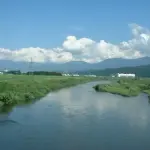 【困惑】児童さん「5mくらいになってほしい」アユの稚魚を放流ｗｗｗｗｗｗｗｗｗｗ