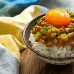 【悲報】貧乏エアプ「もやし生活だわ」「パスタばっか食ってる」ガチ貧困ワイ「……納豆」ｗｗｗｗｗｗｗｗｗｗ