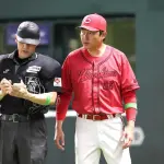 広島・新井監督「でも捉えた打球が野手の正面をついたのが何本もあった」（1安打完封負けの感想）