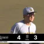 【ロッテ対阪神2回戦】阪神がロッテに競り勝ち 2連勝で30勝に到達 貯金10で首位堅持！森下が豪快2発13号2ラン＆14号 佐藤輝14号先制弾 岩崎8回に危機凌ぐ 村上4勝目
