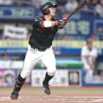 ロッテ佐藤都志也(28) 打率.274  6本  OPS.884 盗塁阻止率.214←来年FA
