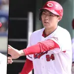 カープ佐藤啓介&鈴木健矢が登録抹消。←もっとチャンスを与えるべきだったという意見も。
