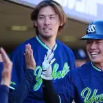 ヤクルト塩見の妻(元モデル)「野球やめてもいいと思っていた。リハビリ頑張る夫は格好よかった」
