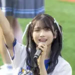 【歓喜】ハマスタでデカ乳女さん、ブルンブルンｗｗｗｗｗｗｗｗｗｗ