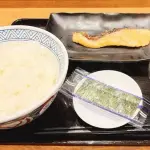 【困惑】お客さん「これが530円？コスパ最強じゃん」吉野家さん「こういうので良いんでしょ」・・・・・・・・・