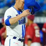 DeNA・相川亮二監督「こういう日も当然ある」再逆転許したブルペン陣をかばう