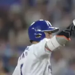 チーム最強打者にバントさせる奴wwwwwwww