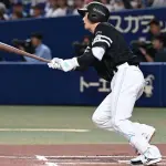 ソフトバンク小久保監督「ちょっと心配ですね」　山本祐大が左手首痛で病院で検査