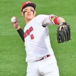 【謎】広島・小園海斗さん、50試合経過しても全然上向いてこない・・・・・・・・・