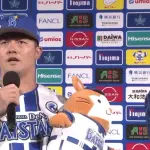 【謎】昨日のDeNA牧、ユニフォームにキャプテンマークが付いたり消えたりする怪現象が起きていた