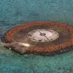 【困惑】世界「沖ノ鳥島は岩」日本「どう見ても島！」日本人「岩だよなぁ」・・・・・・・・・