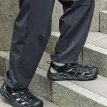 【悲報】大の男さんがサンダル履いてるの、さすがにキショすぎるｗｗｗｗｗｗｗｗｗｗ