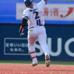 【ＤｅＮＡ】相川亮二監督、牧秀悟ベンチスタートの理由に「コンディションのみです」７日先発起用は「もちろん」９回代打２ラン