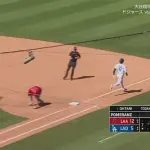 大谷翔平、第四打席でマルチ安打となるサードへの内野安打！！！！！！！