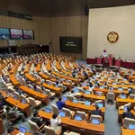 【悲報】韓国さん「冷笑禁止法」が制定されて掲示板閉鎖wwwwwwwwww