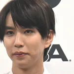 はじめしゃちょー『今緊急で動画回してます。娘が41℃の熱出して搬送中』に「素晴らしい」と称賛の声