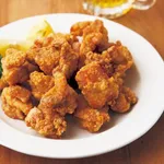 (\´ん｀)｢週末飲む酒に手作りの唐揚げを加えてみた｣