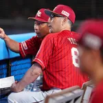 【楽天】吉井理人新監督、平良竜哉の三盗失敗に「こっちが止めるサインを出しておけば良かった」