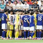 【衝撃】サッカーW杯の飲水タイム、320億円超の荒稼ぎだったｗｗｗｗｗｗｗｗｗｗ