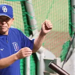 中日井上監督、逆襲宣言「やっとみんな踊れる状態になってきた。俺は一生懸命太鼓を叩いて手拍子する」