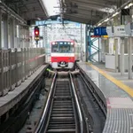 【困惑】「駅のホームに家を建てる」「高速道路のSAに家を建てる」←どっちがマシ？ｗｗｗｗｗｗｗｗｗｗ