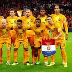 【衝撃】日本と同組のオランダさん、5発完勝で暫定首位に立つｗｗｗｗｗｗｗｗｗｗ