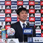 【悲報】森保監督さん、W杯チュニジア戦前夜に舌打ち・ため息動画が出回る・・・・・・・・・