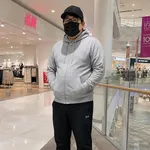 【悲報】いい歳して全身ユニクロのおっさんｗｗｗｗｗｗｗｗｗｗ