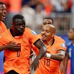 【悲報】オランダ・日本・スウェーデン「勝点4の3位になりてぇ…」←これ